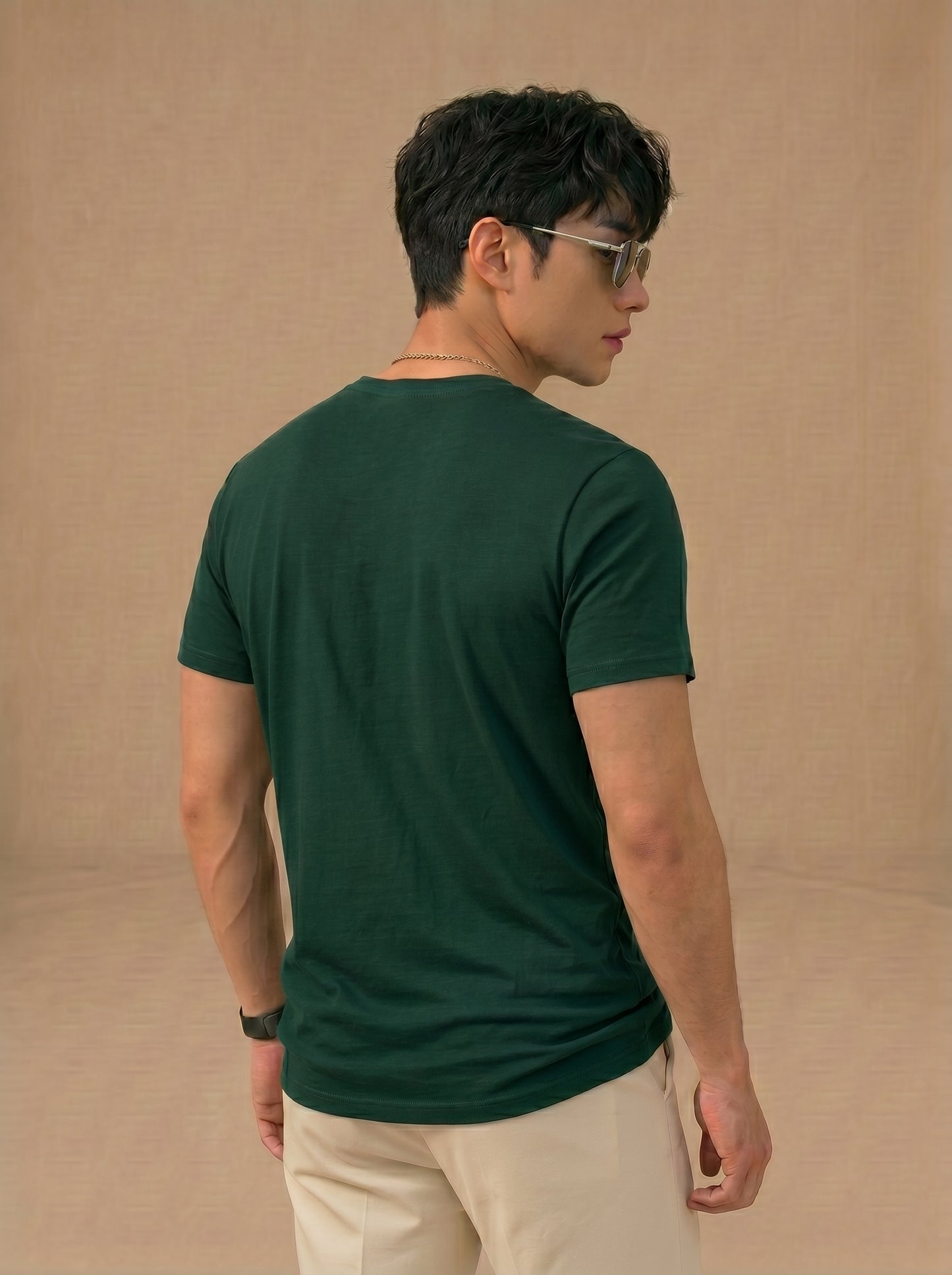 Premium Men's Dark Green Crewneck Tee - Soft Cotton